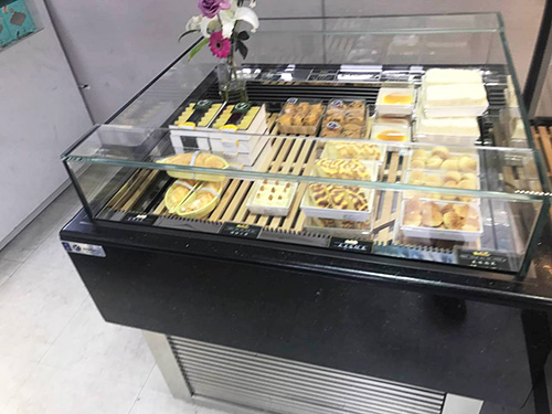 贝客新语蛋糕展示柜定制案例8